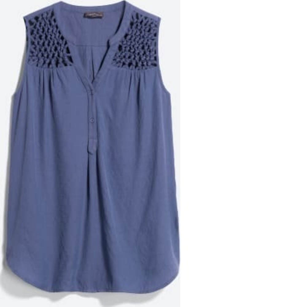 GUC Market & Spruce Henley Top